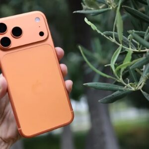 تصویر یک آیفون